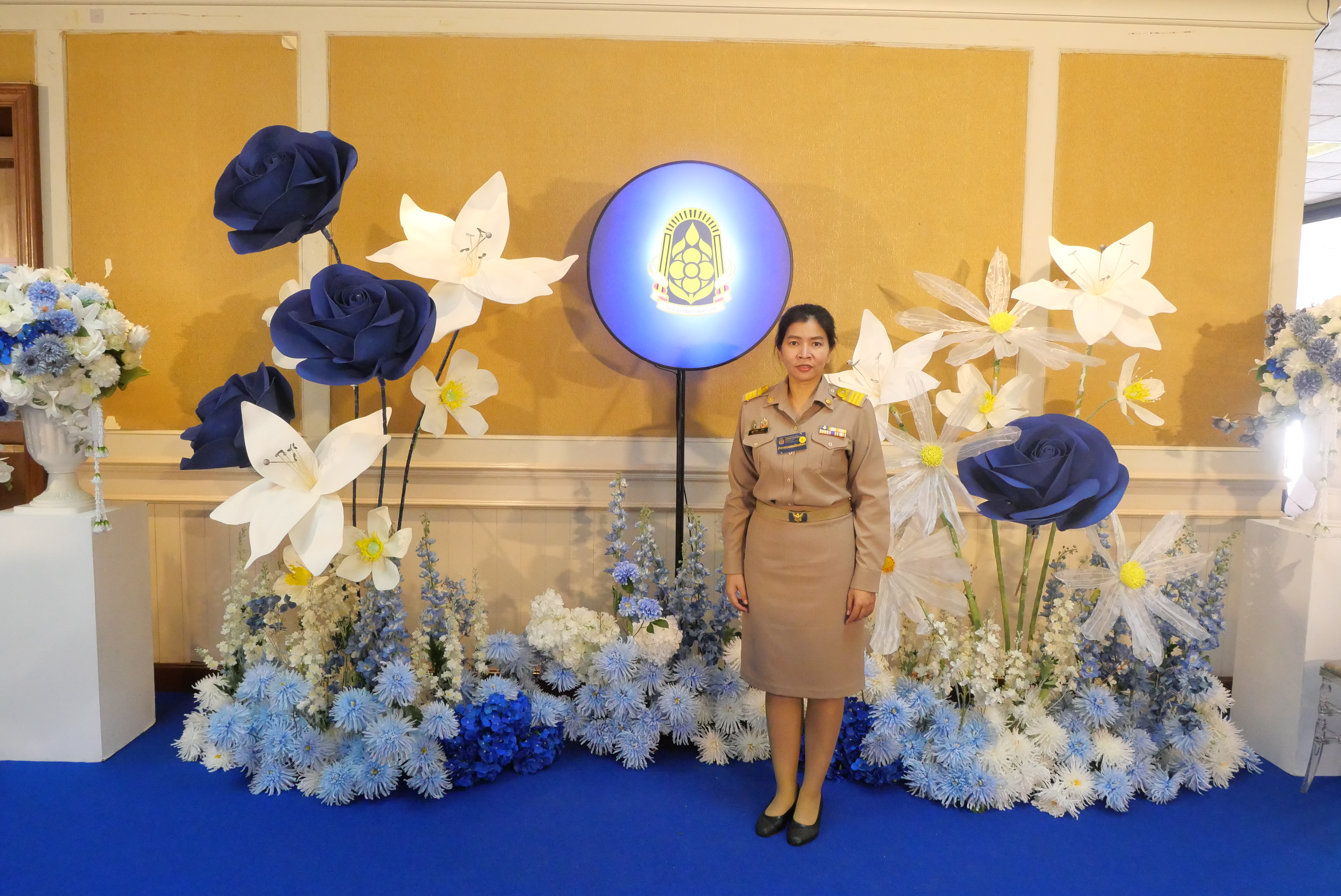 title - ขอแสดงความยินดีแก่ ข้าราชการ ส.ป.ก. เข้ารับมอบเกียรติบัตร ในพิธีมอบเกียรติบัตรและเข็มเชิดชูเกียรติแก่ข้าราชการพลเรือนดีเด่น ประจำปี พ.ศ. 2568 เนื่องในวันข้าราชการพลเรือนประจำปี พ.ศ. 2569 